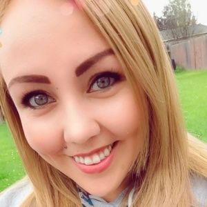 Meet your Posher, Janine